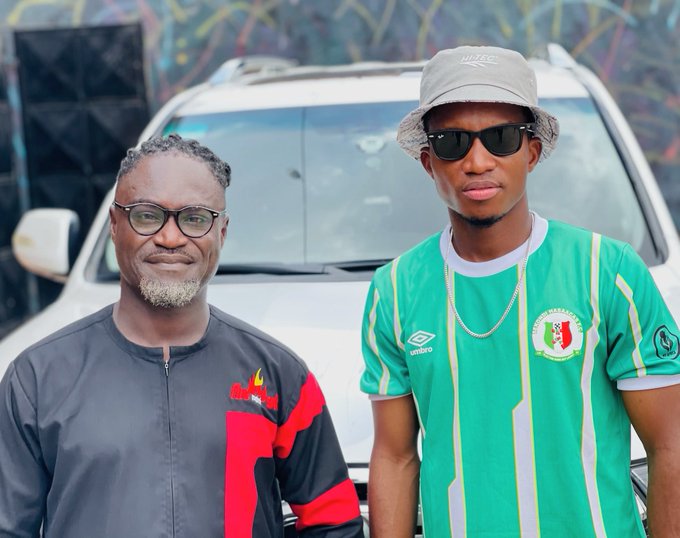 Kofi Kinaata and Countryman Songo