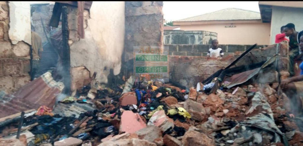 80-year-old woman trapped as fire consumes 5-bedroom house at Dampong 4 80-year-old woman trapped as fire consumes 5-bedroom house at Dampong 4