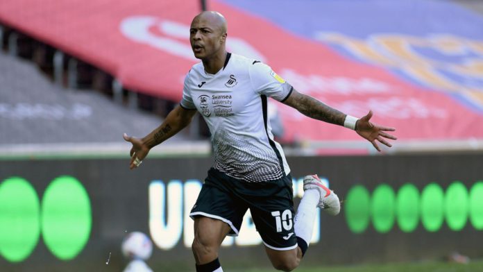 Andre Ayew celebrates