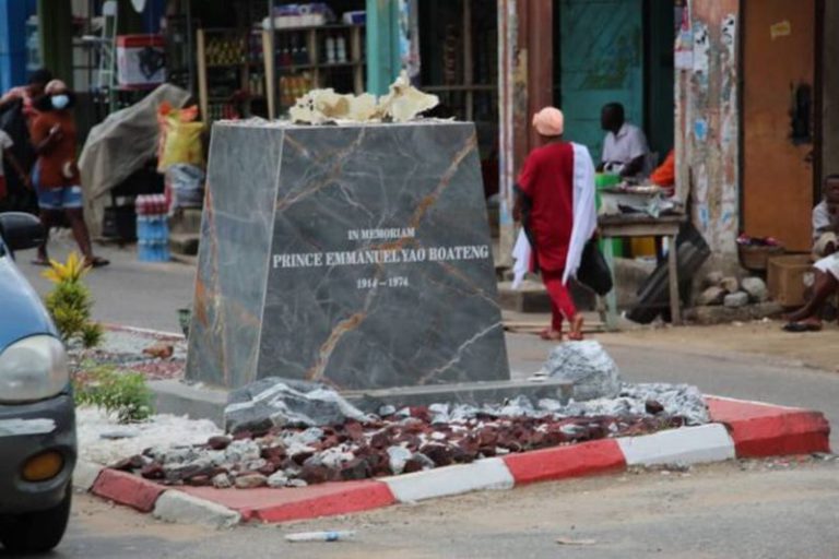 Oti Boateng given 14 days to restore statue he demolished 