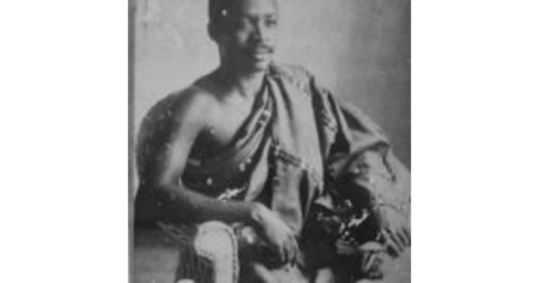 Meet the educated elite who never wore European clothing