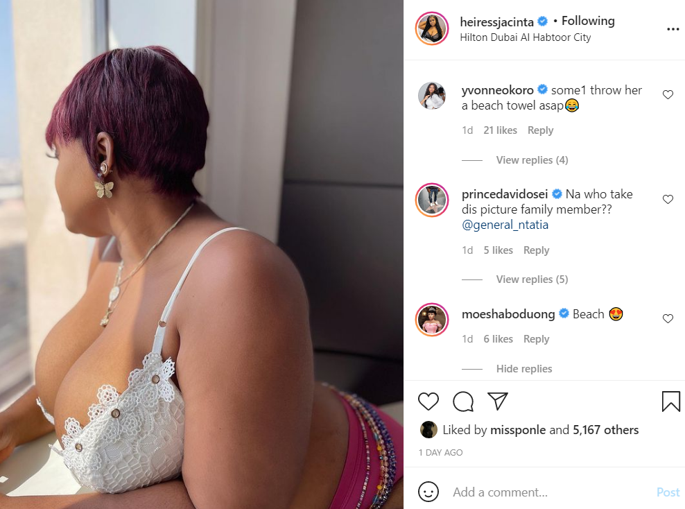 Comedienne Jacinta flaunts raw chest, waist beads in latest post | Adomonline,com