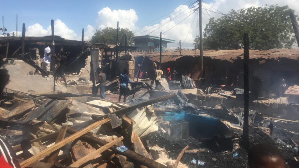 Traders helpless as fire razes part of Kantamanto timber market