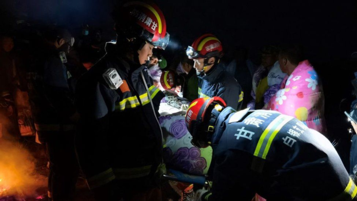China ultramarathon: Severe weather kills 21 runners
