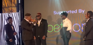 Medikal walks off stage at 4Syte Music Video Awards 2021