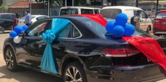 Samson Lardy receives GJA prize car
