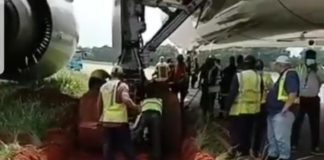 Scary moment airplane got stuck after skidding off runway