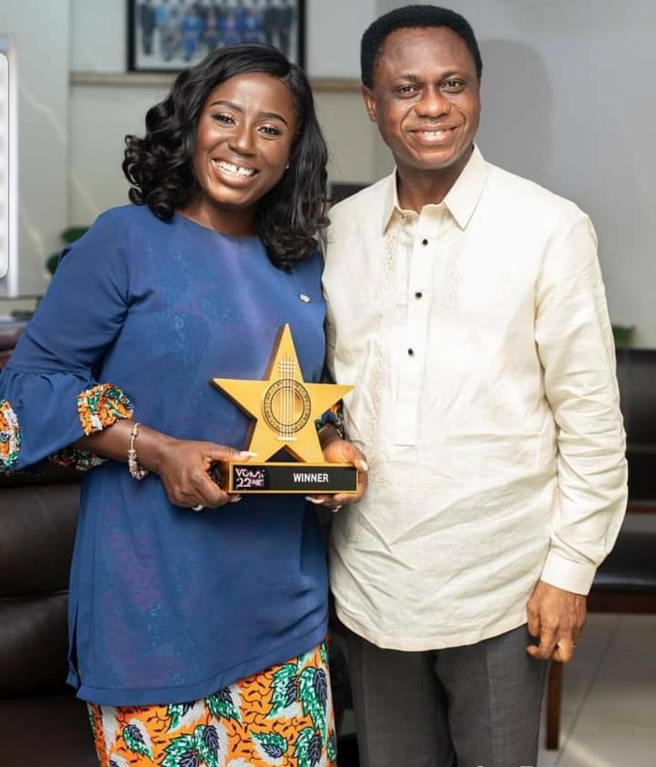 Diana Hamilton presents Artiste of the Year award to Church of Pentecost  [Photos]