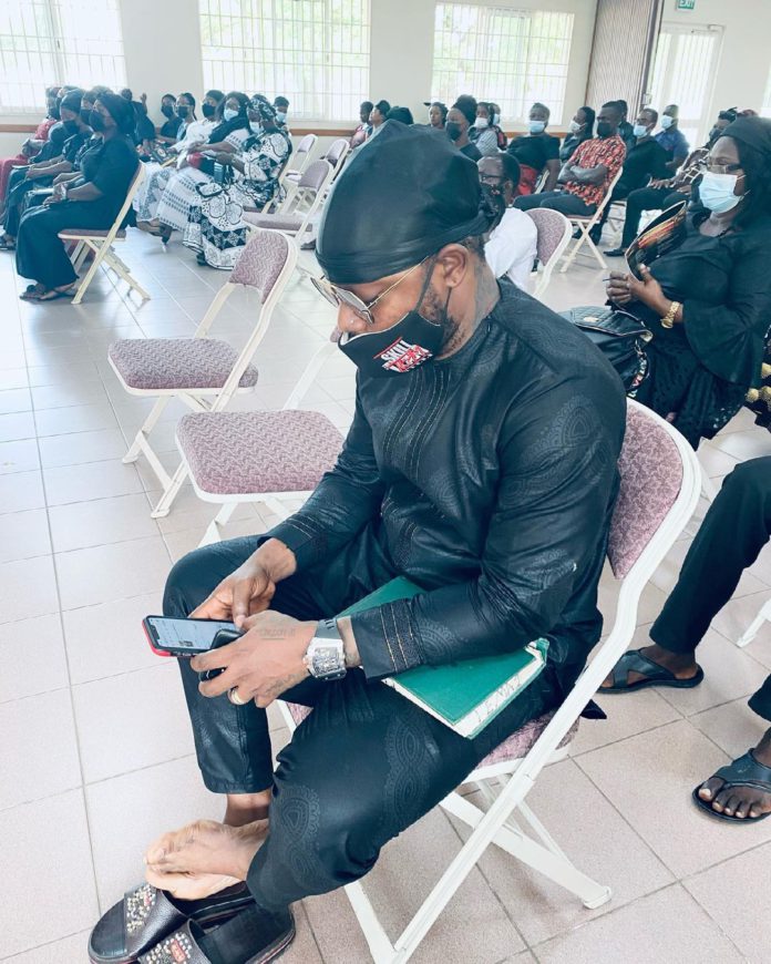 Keche Andrew father's funeral
