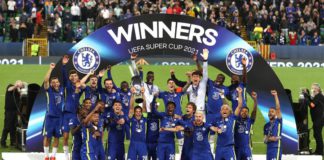 Chelsea celebrate Super Cup