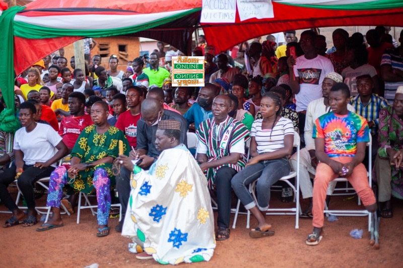 Mahama meets NDC supporters who lost livelihoods after accident in November