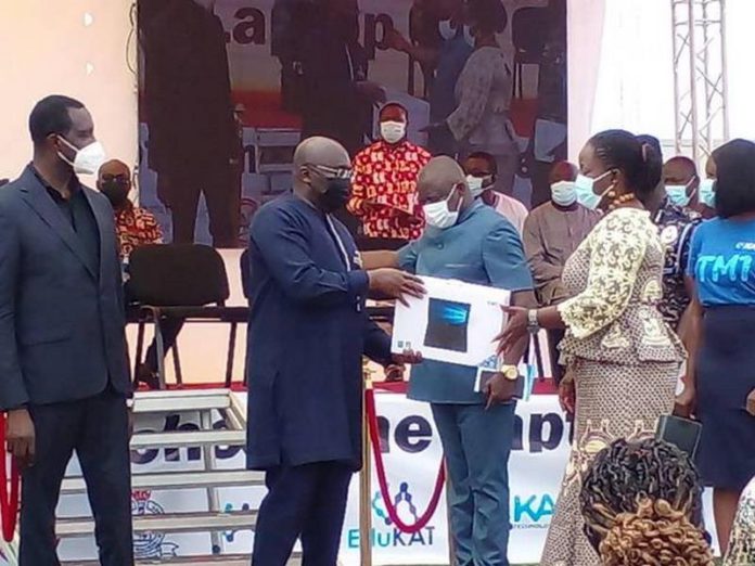 Education-Veep-Laptops- (Copy) ‘One Teacher One Laptop’ initiative