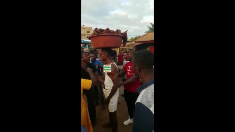 Young man busted for stealing ‘wele’ in the market [Video]