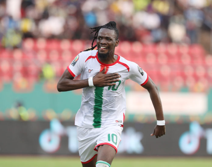 Football - 2021 Africa Cup of Nations - Finals - Last 16 - Gabon v Burkina Faso - Limbe - Cameroon