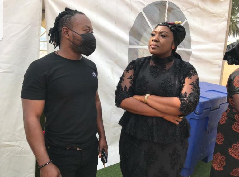 Emelia Brobbey, other Kumawood stars mourn with Dada KD [Video]