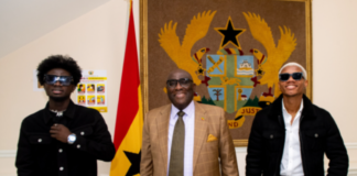 Musicians KiDi and Kuami Eugene have paid a courtesy call on Ghana’s High Commissioner to the UK and Ireland, Papa Owusu-Ankomah Friday, February 25.