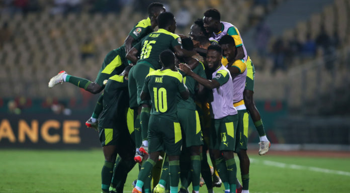 Senegal celebrate Abdou Lakhad Diallo of Senegal opening goal during the 2021 Africa Cup of Nations Afcon Finals Semifinal match between Burkina Faso and Senegal held at Ahmadou Ahidjo Stadium in Yaounde, Cameroon on 02 February 2022 ©Shaun Roy/BackpagePix
