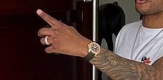 Black Stars captain, Andre Dede Ayew has reppeotedly lost his gold watch the Baba Yara Stadium
