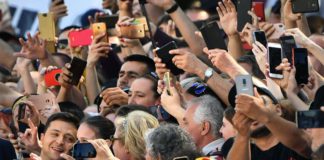 Supporters crowded around Mr. Zelensky as he arrived at parliament in Kyiv for a swearing-in ceremony in 2019. PHOTO: SERGEI SUPINSKY/AGENCE FRANCE-PRESSE/GETTY IMAGES