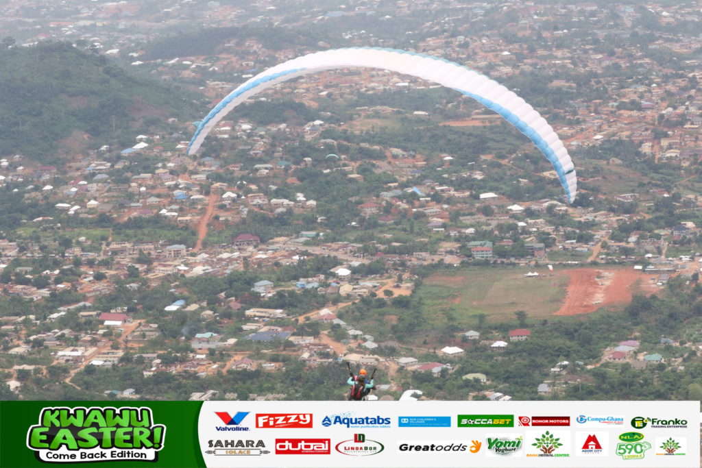 Adom Kwahu Easter: Paragliding business booms as scores from diaspora patronise flying event