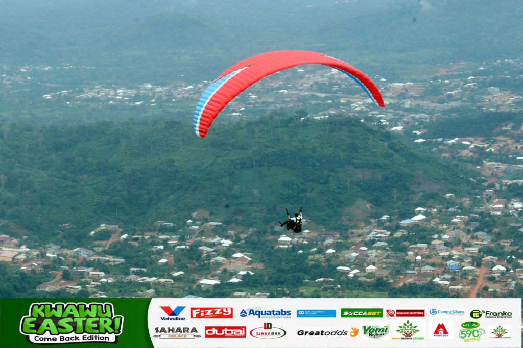 Adom Kwahu Easter: Paragliding business booms as scores from diaspora patronise flying event