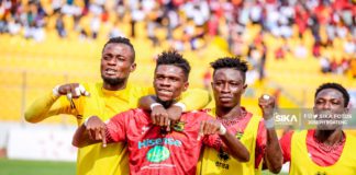 Asante Kotoko players celebreate