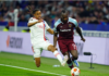 West Ham United's Michail Antonio (R)