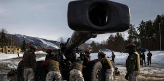 Finnish soldiers with a 155mm field gun during the international military exercise Cold Response 22 JONATHAN NACKSTRAND/GETTY IMAGES