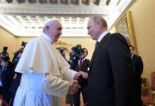 Russian President Vladimir Putin meets Pope Francis at the Vatican