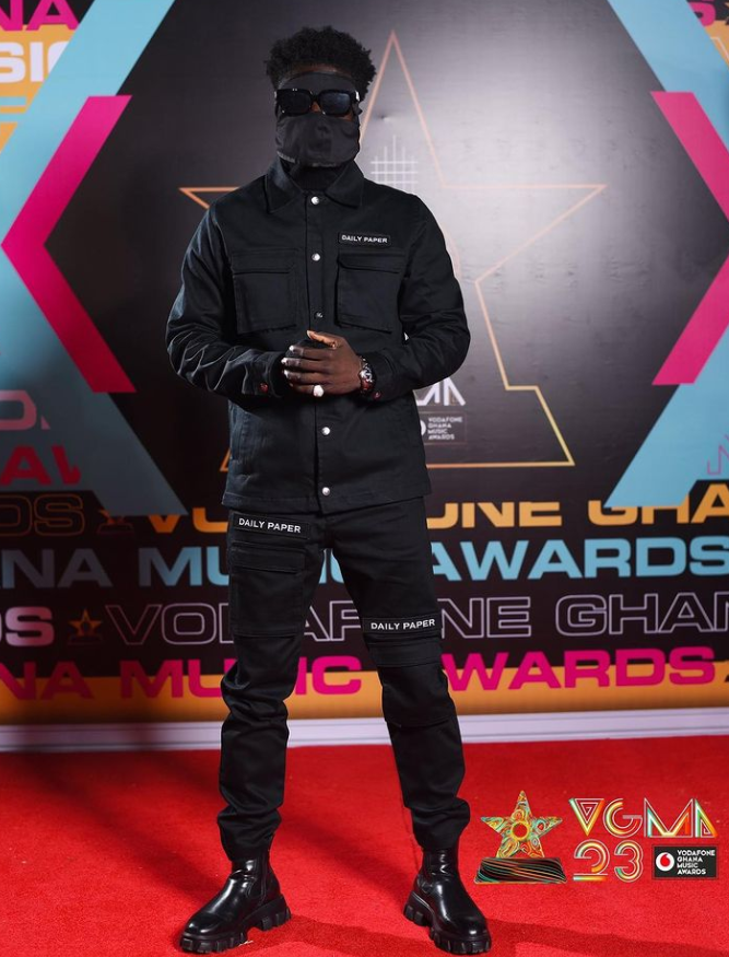 Kuami Eugene at the VGMA 23 red carpet 