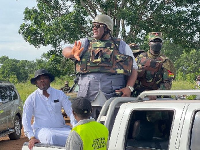 Henry Quartey leading the demolishing exercise Source: Henry Qurtey social media page