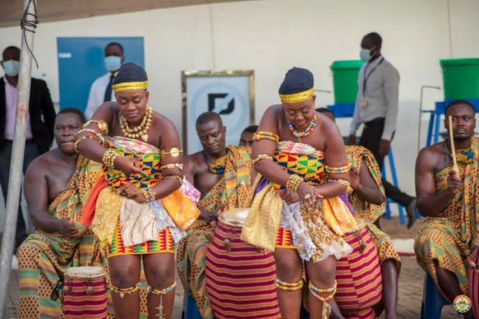 Adowa dancers Photo: Parliament of Ghana