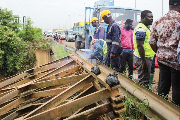 Damaged bridge at Abattoir, Tema Motorway