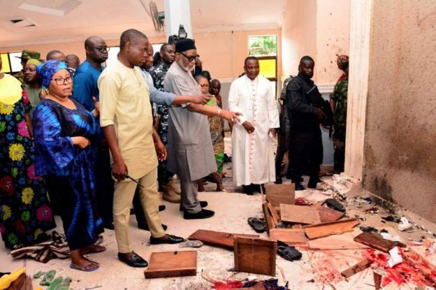 Ondo state Governor Rotimi Akeredolu (3rd L) called the killings a 