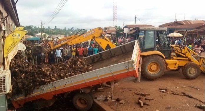 Truck rams into shop at Sehwi Juaboso