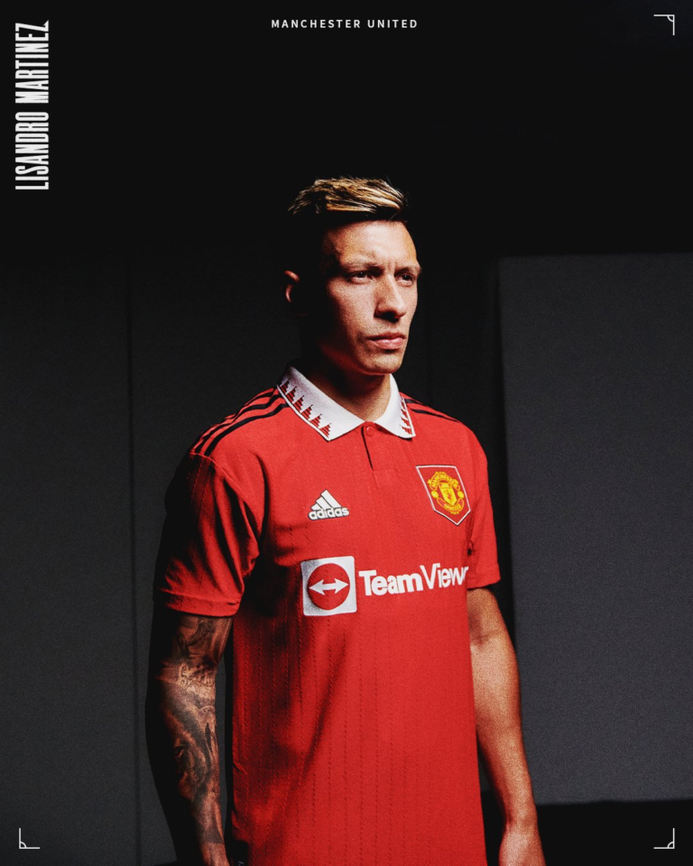 Man Utd complete signing of Lisandro Martinez from Ajax