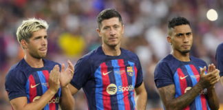 Barcelona's players (L-R) midfielder Sergi Roberto, striker Robert Lewandowski and Brazilian winger Rapinha react ahead of the Joan Gamper trophy soccer match between FC Barcelona and Pumas UNAM at Camp Nou stadium in Barcelona, Catalonia, Spain, 07 August 2022. EPA/Alejandro Garcia