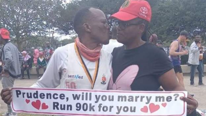 South African man's proposal / Credit: Joey Ndlovu