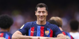 BARCELONA, SPAIN - SEPTEMBER 17: Robert Lewandowski FC Barcelona celebrates scoring his side's first goal during the LaLiga Santander match between FC Barcelona and Elche CF at Spotify Camp Nou on September 17, 2022 in Barcelona, Spain. (Photo by Eric Alo Image credit: Getty Images