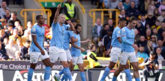 Erling-Haaland celebrates with Man City teammates