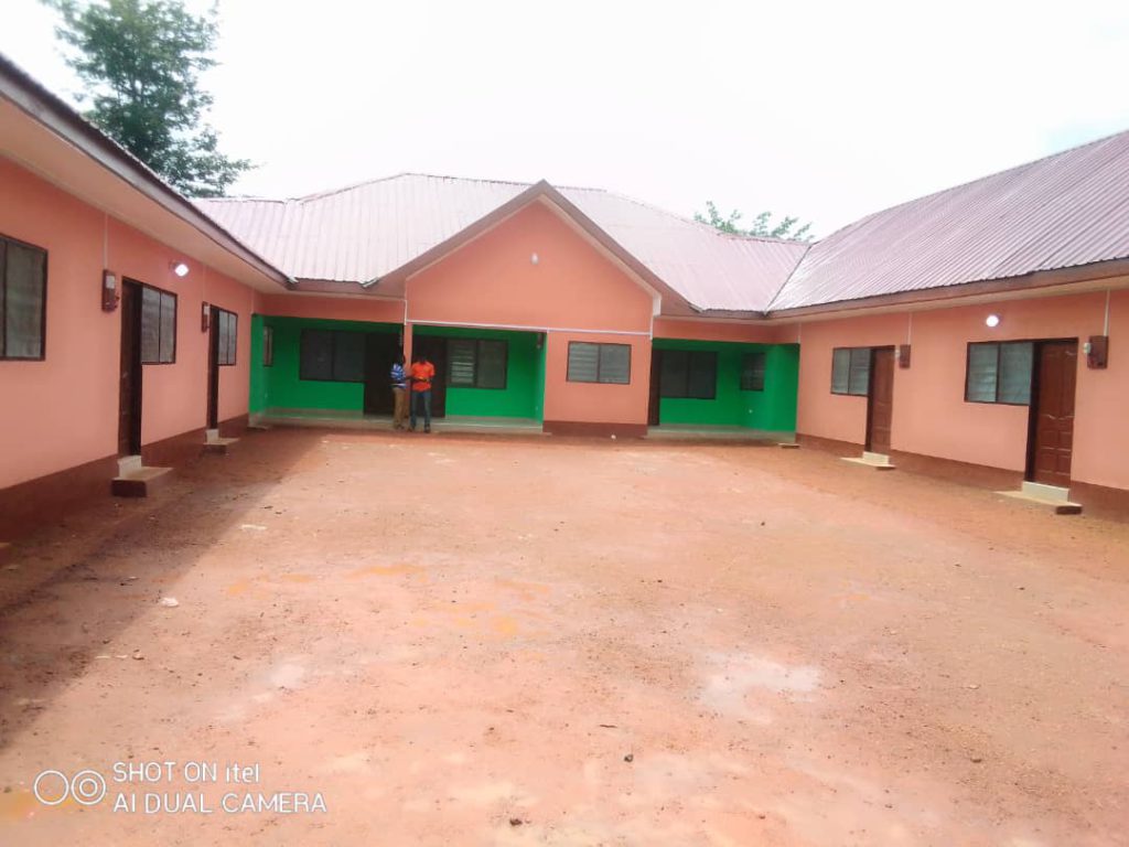 Nurses at Kumdi receive 13-bedroom apartment from Fame Ghana