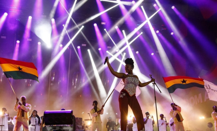 Gyakie performs at Global Citizen Festival | credit: @glblctzn/Instagram