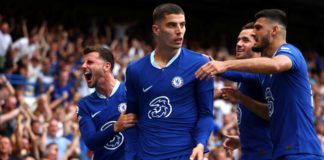 Havertz celebrates with Chelsea teammates