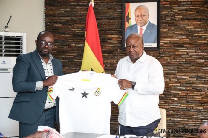 GFA boss Kurt Okraku [L] and Ex-President Mahama [R]