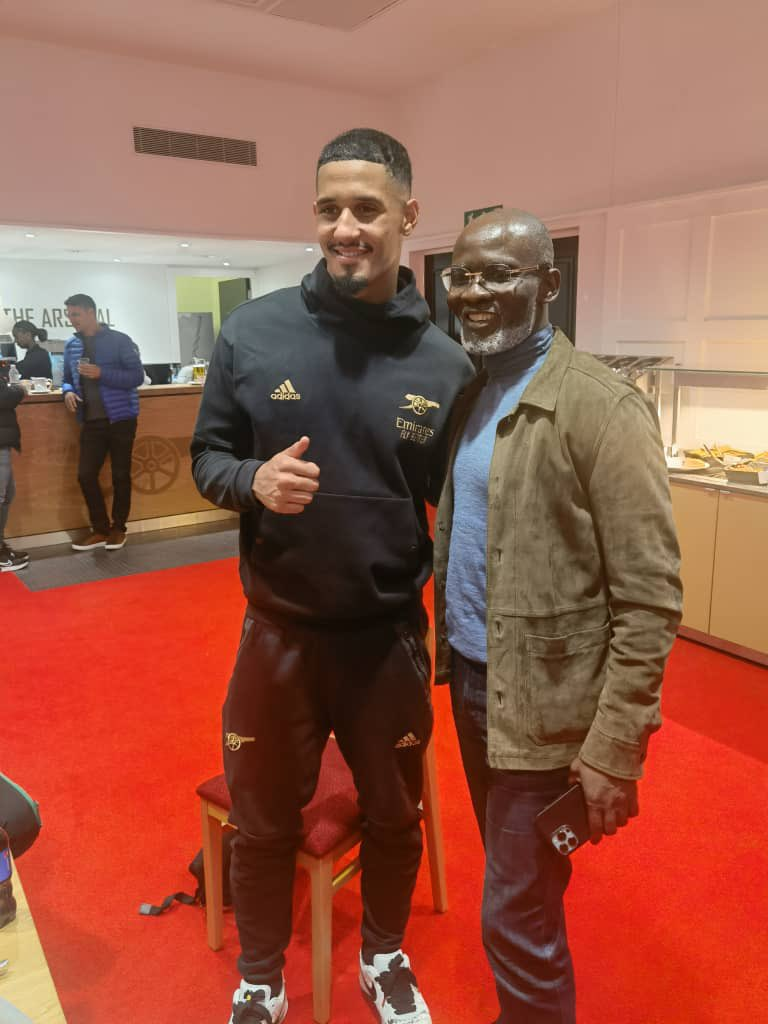 Gabby Otchere-Darko hangs out with Arsenal players after win over Spurs