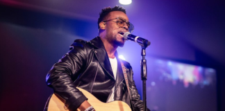 Travis Greene | credit: @travisgreenetv