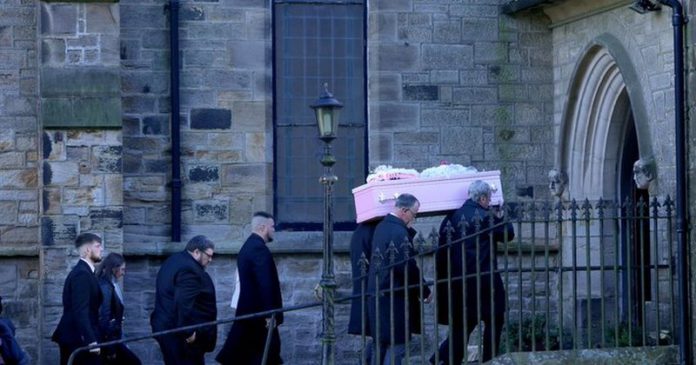The funeral of Maya Louise Chappell, who died aged just two (Image: Newcastle Chronicle)