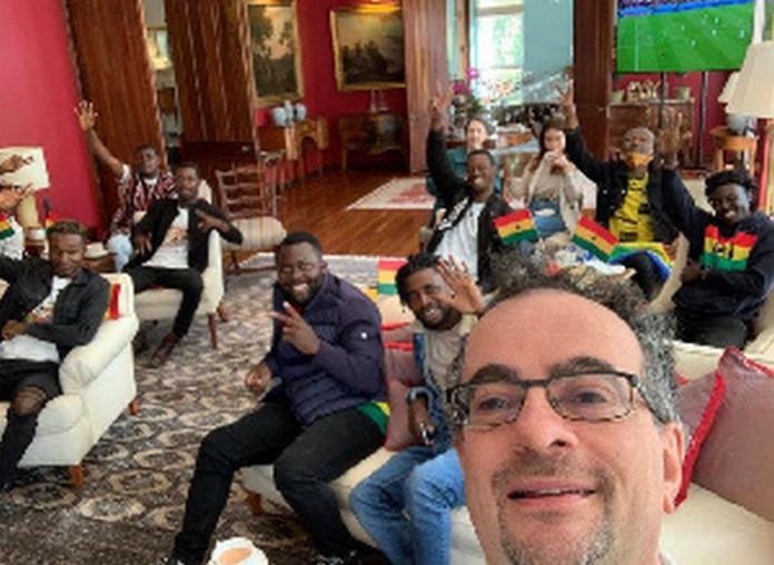 Jon Benjamin watches Ghana vs Portugal match with Ghanaians in Mexico