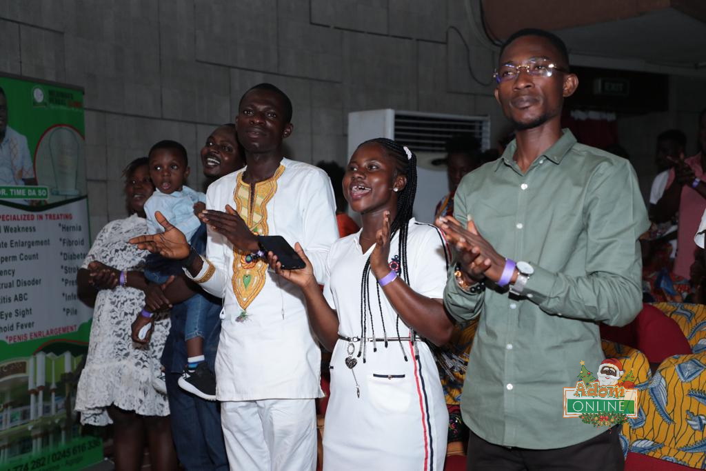 Photos: Kumawood stars thrill patrons with hilarious play at Adom TV’s Nine Lessons and Carols