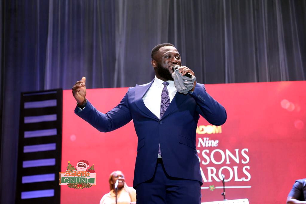 Photos: Kumawood stars thrill patrons with hilarious play at Adom TV’s Nine Lessons and Carols